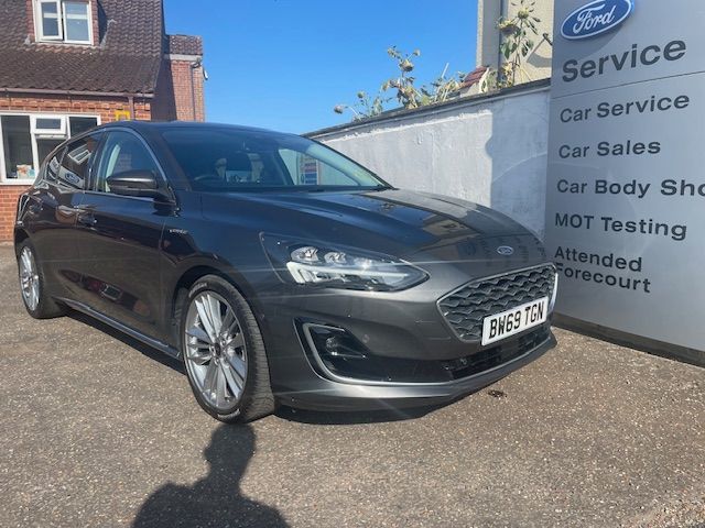 2019 Ford Focus-vignale